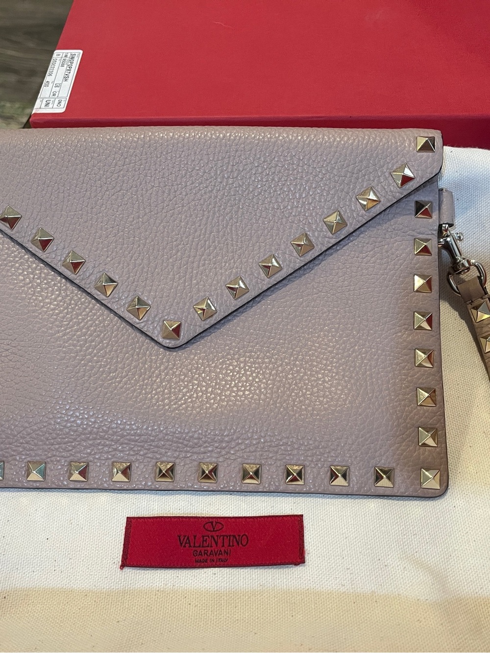 Valentino Garavani Lavender Rockstud Envelope Clutch